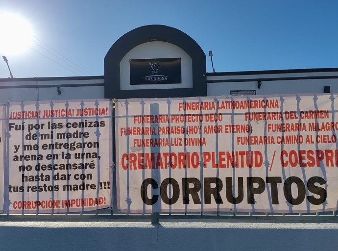 Narcopanteón Incendia Marulandia