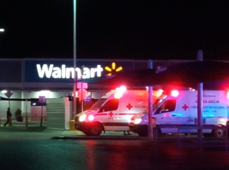 Balacrra en Walmart Monumental