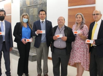 Los Ojos de las Manos