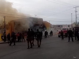 Cierran Gasolineras y OXXOS 