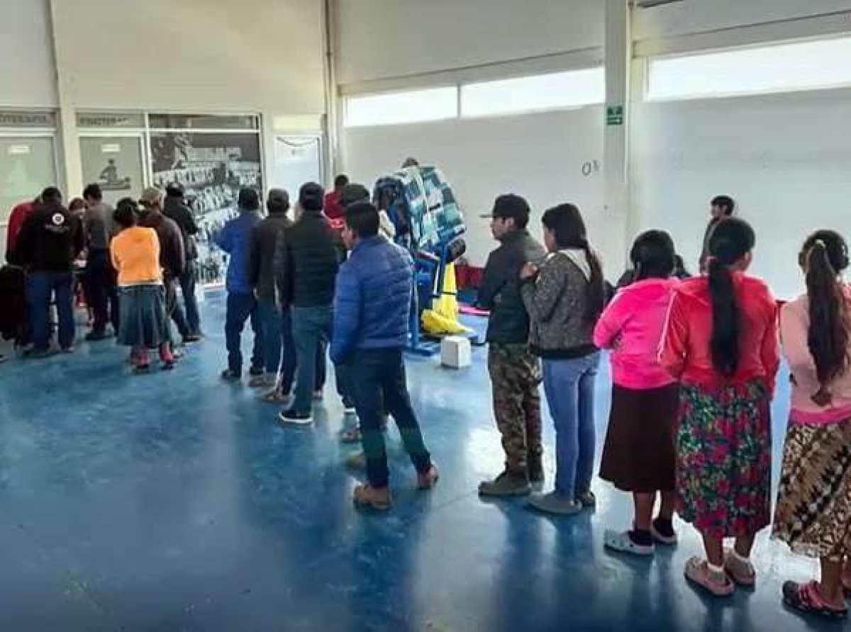 Pura Gente Buena & Trabajadora