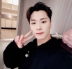 Repentinitis a Moonbin