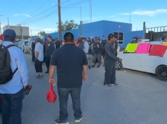 Los Tratan Como La Basura