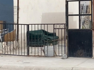 Minuto de Aplausos a la Señora