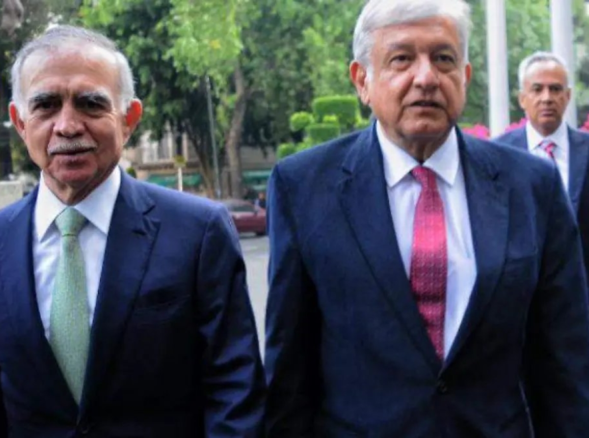 Narcochairos Infraganti