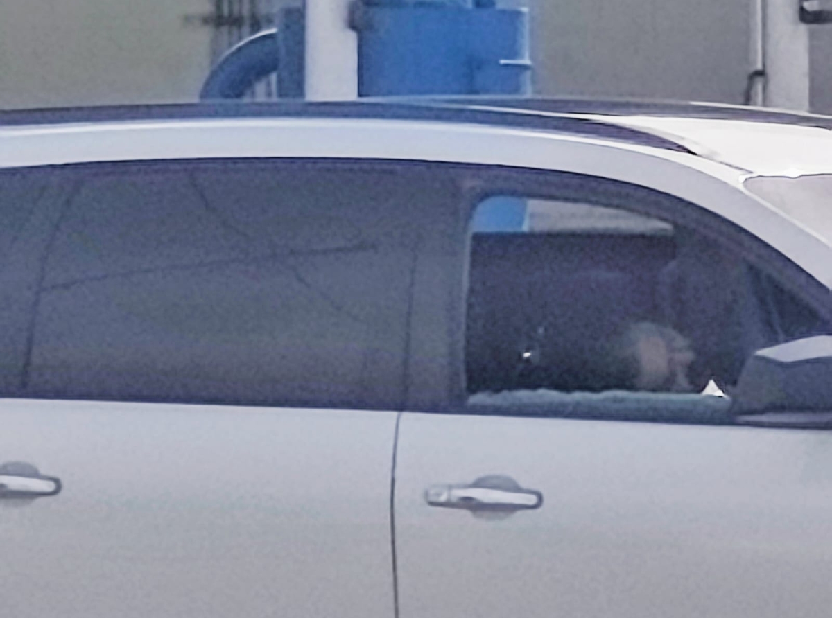 Les Llenan el Tanque