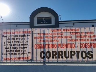 Narcopanteón Incendia Marulandia