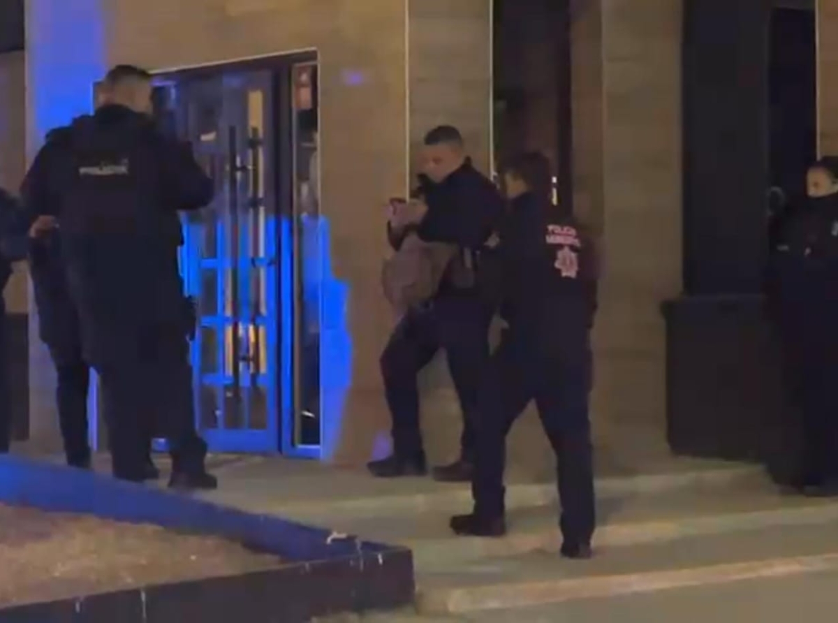 No Dejan Pistear Agusto