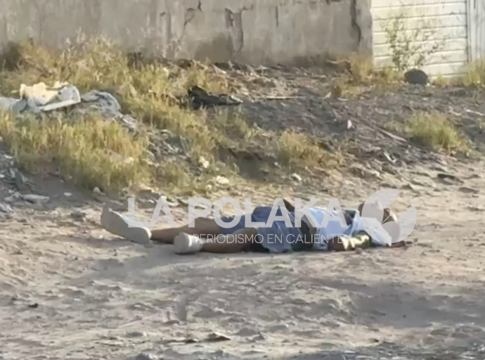 Apenas Salía de su Casa