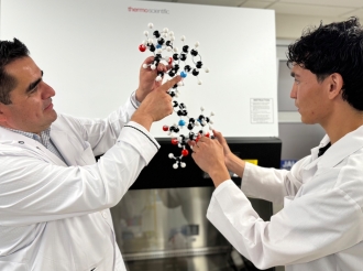 Homenaje a Destacado Académico Juarense 