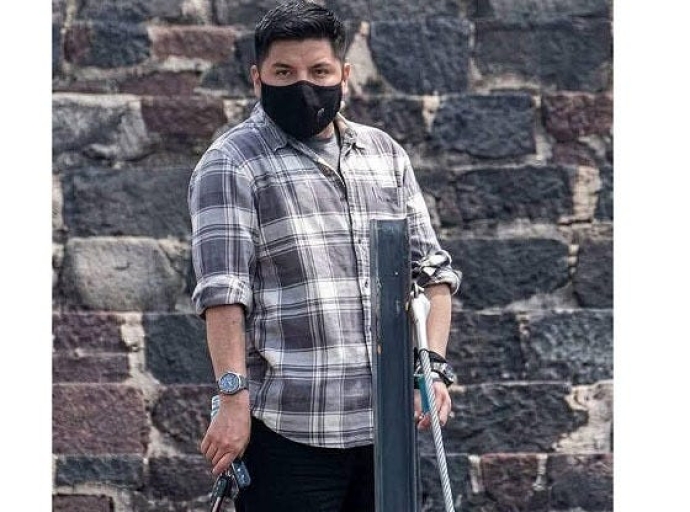 Jóvenes Destruyendo el Futuro