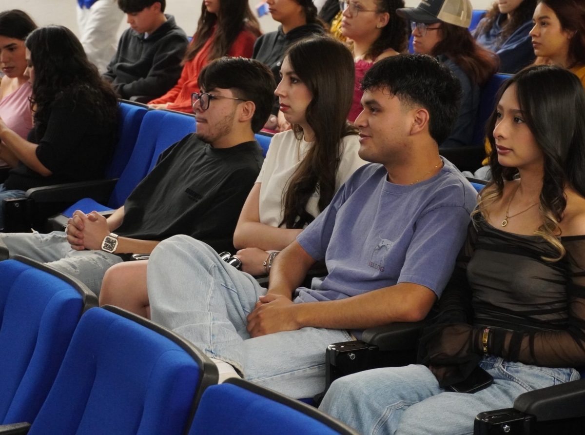 Invitación a Estudiar Fuera