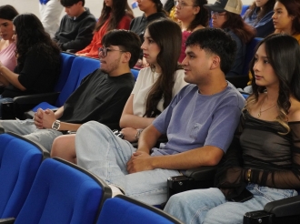 Invitación a Estudiar Fuera
